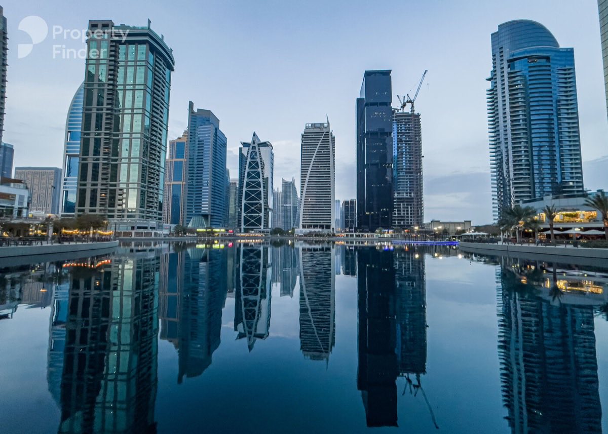 JLT Cluster S lake at dusk, two minutes from Green Lakes S2